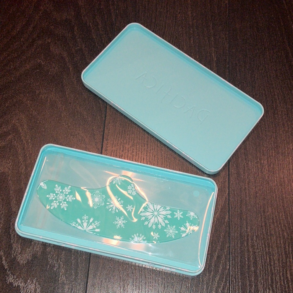 New in box Pacifica brow mask